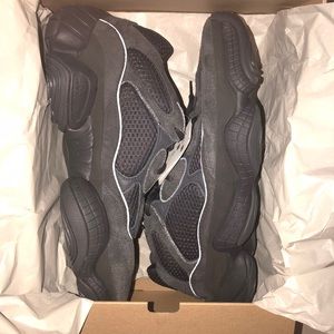 Yeezy 500 Utility Black